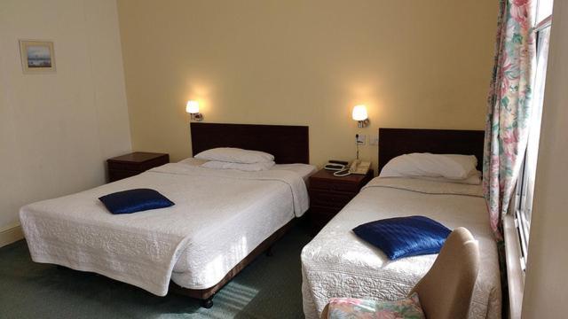 Hotel River